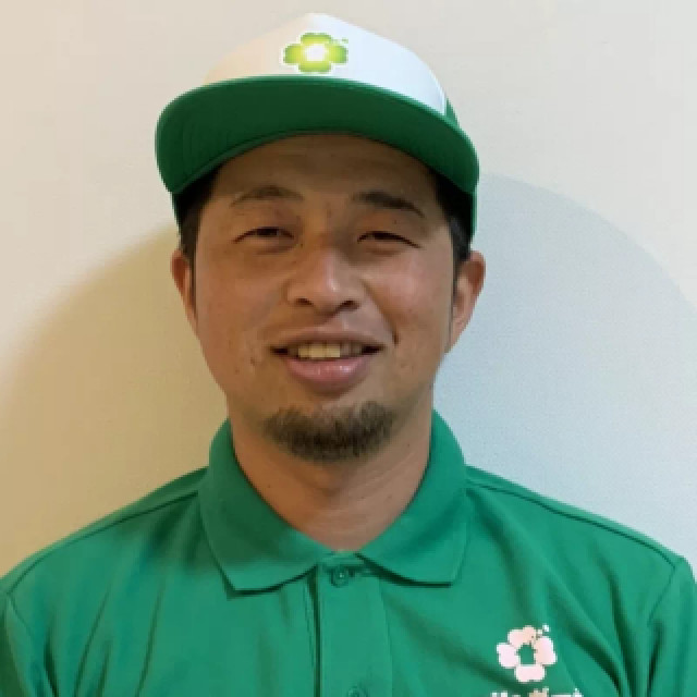 smileガーデン兵庫川西店の中澤 公平