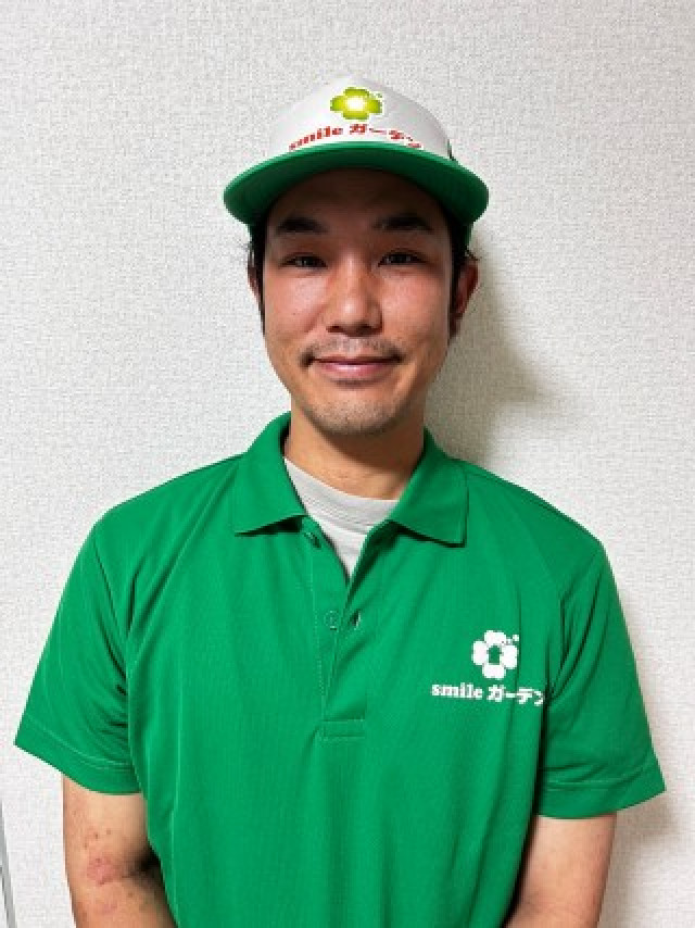 smileガーデン奈良中央店の浅野 拳志郎