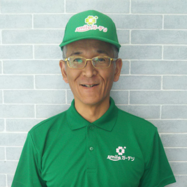 smileガーデン奈良桜井店の岡添 豊和