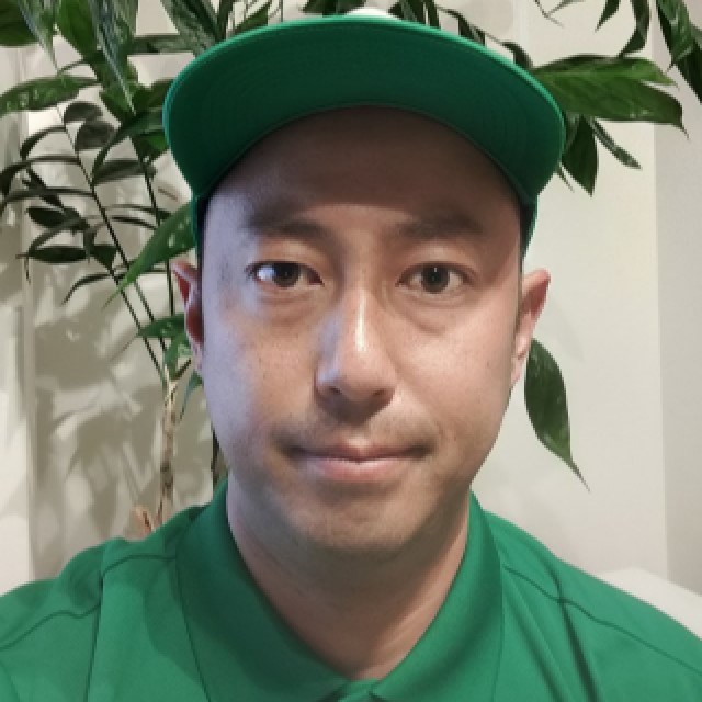 smileガーデン兵庫尼崎立花店の一色 洋佑