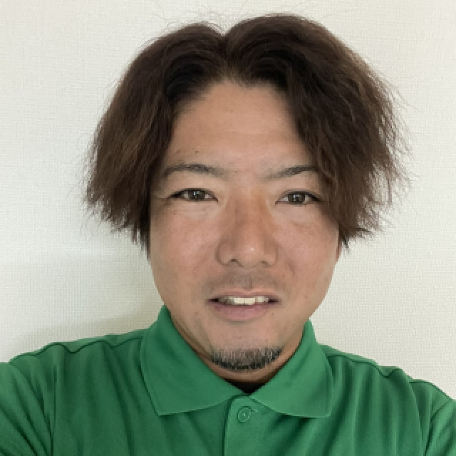 smileガーデン東京西多摩店の鈴木 裕士